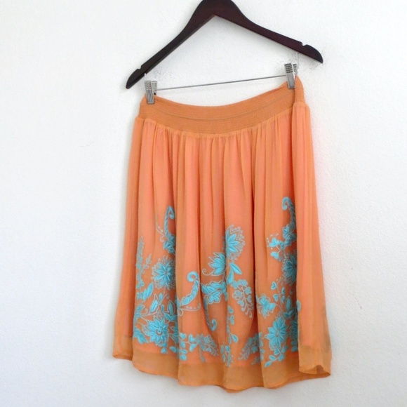 NEW! Sundance 100% Silk Embroiderd Floral Skirt Tassels Coral Pink Turquoise S - Picture 4 of 6